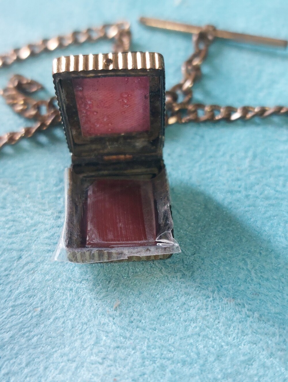 Victorian Diamond-Cut Curb Chain, Double Sided Fob w/T-Bar, Gold-filled, Unisex - Picture 7 of 15